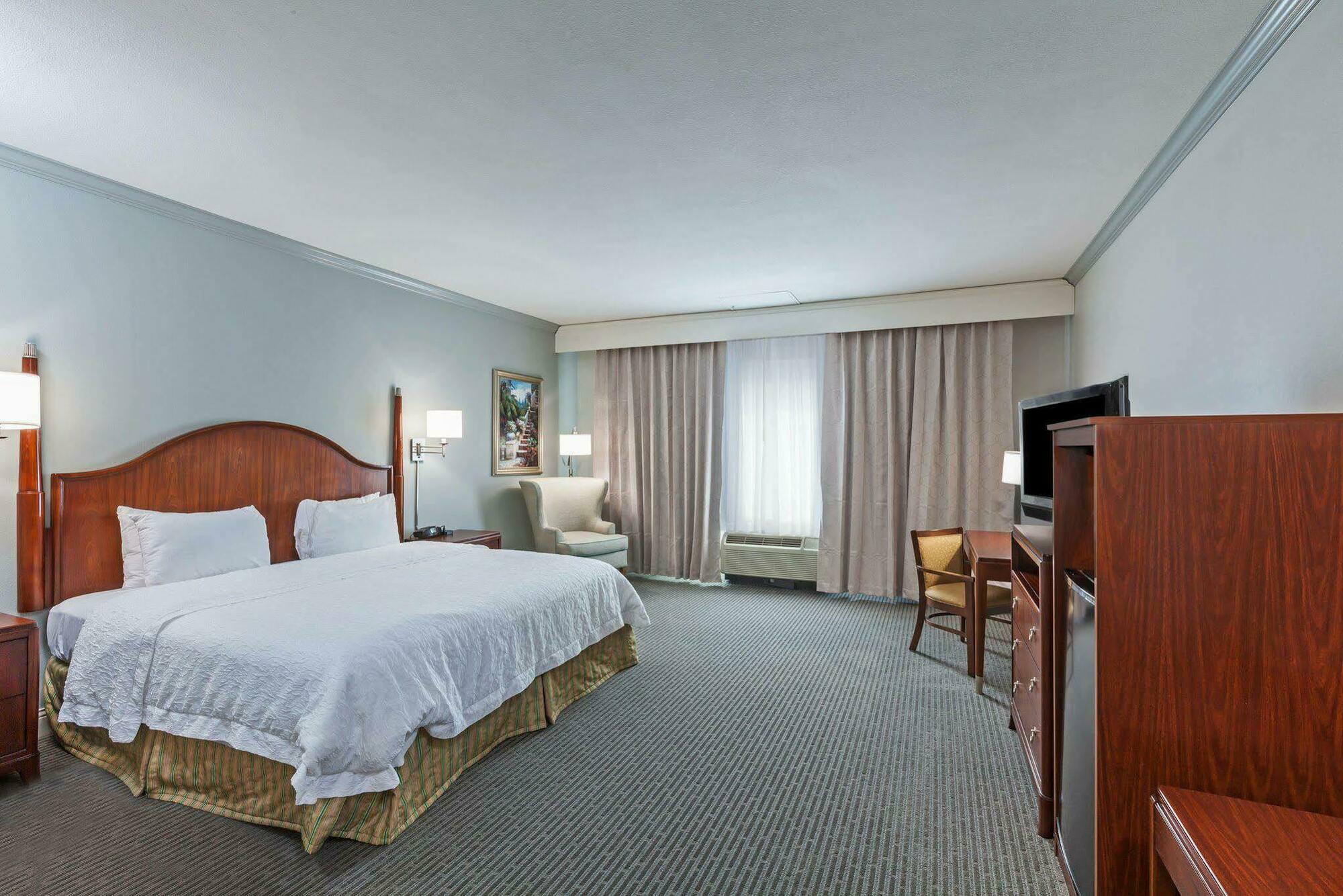 Hampton Inn & Suites Houston-Westchase Exterior foto